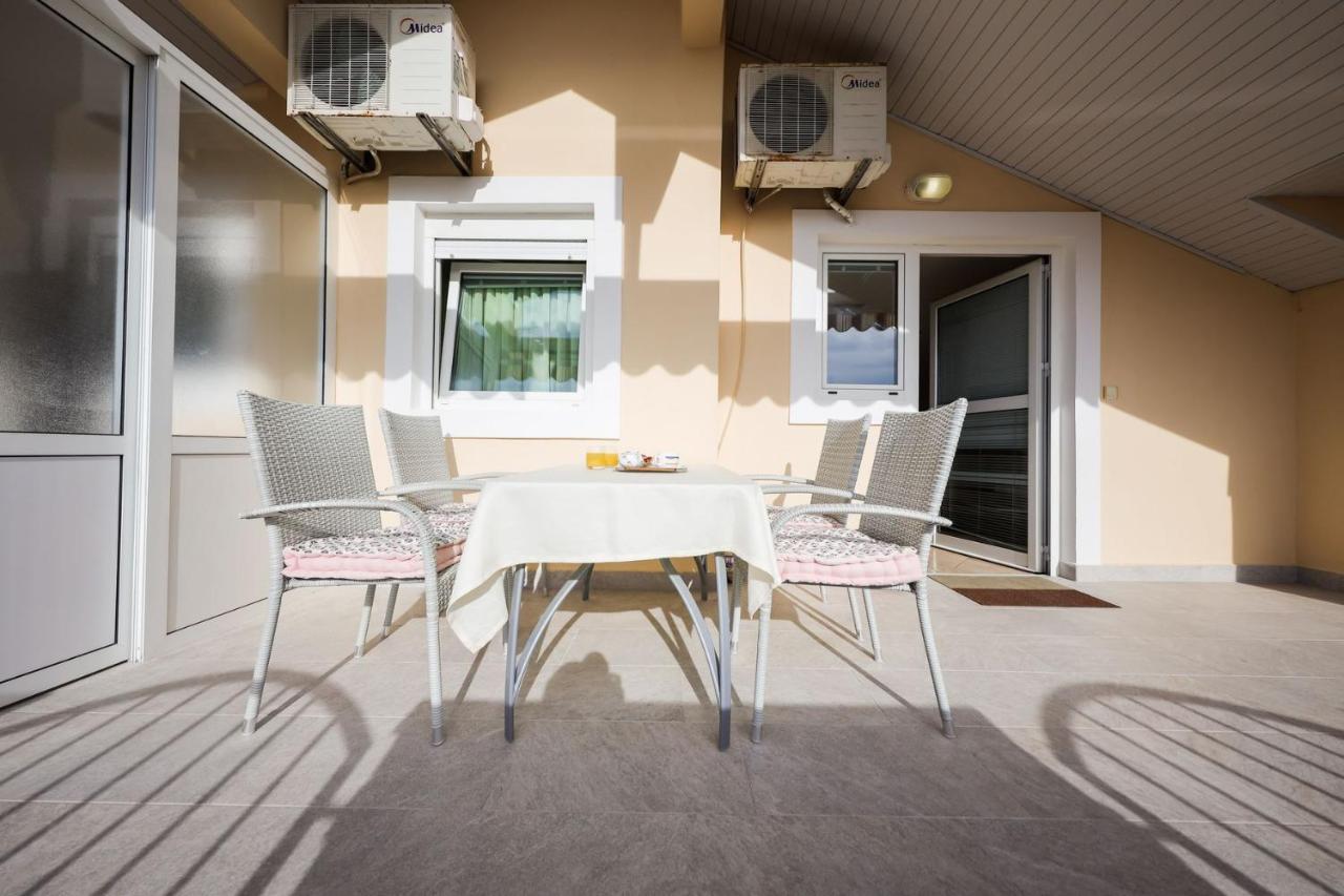 Apartments Mira Zadar Extérieur photo